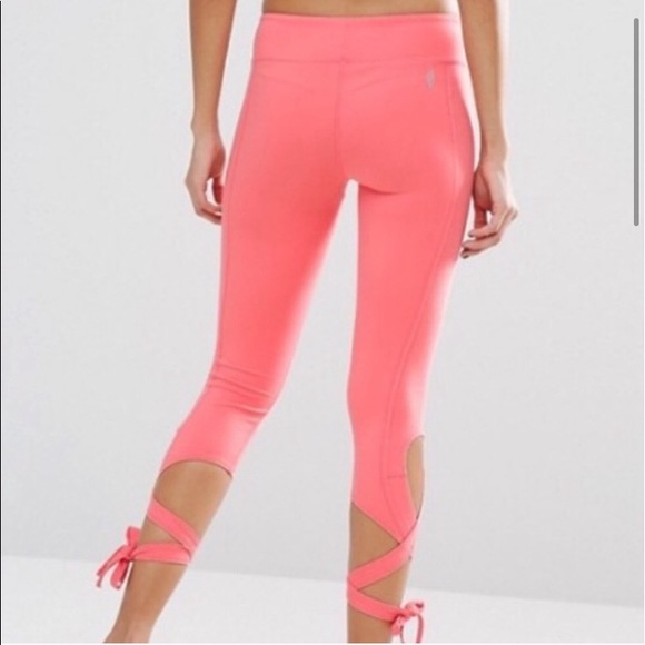 Free People Movement Turnout wrap tie Pink Leggings - Picture 2 of 8